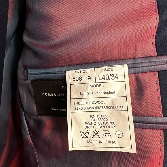 Combatant Gentleman Navy suit - Picture 3 of 5